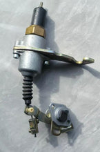 Carregar imagem no visualizador da galeria, Vehicle electronic solenoid actuator with metal bracket, lever arm, and contact block