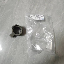 تحميل الصورة في عارض المعرض، Gearbox driver metal ring with flange (2 pcs) in clear bag, label 1315 307 734