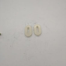 تحميل الصورة في عارض المعرض، Pair of white plastic U-shaped clips for hood cable