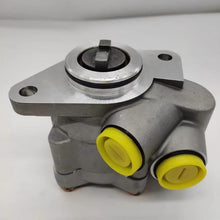 Załaduj obraz do przeglądarki galerii, Hydraulic steering booster pump with metallic housing and yellow cap plugs