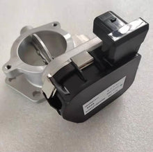 Carregar imagem no visualizador da galeria, Electronic throttle assembly with silver intake plate and black sensor connector, side view