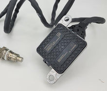 Carregar imagem no visualizador da galeria, NOX sensor control module with mounting bracket, black wiring harness, metal probe