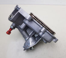 Carregar imagem no visualizador da galeria, Oil filter housing assembly, silver with side mounting tabs and grooved filter end