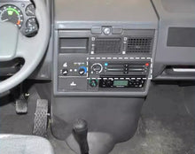 Carica l'immagine nel visualizzatore di Gallery, Black dashboard pull handle lever with molded grip and base