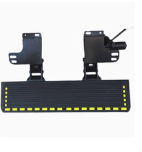 Carregar imagem no visualizador da galeria, Electric side welcome step with yellow LED strip lights for Maxus V80/V90