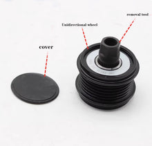 Carregar imagem no visualizador da galeria, Black alternator pulley with ridged belt grooves and central hub opening