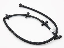 Carica l'immagine nel visualizzatore di Gallery, Fuel injection return pipe: coiled black hose with labeled connectors