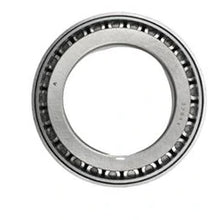 Załaduj obraz do przeglądarki galerii, Wheel bearing ring with visible metal rollers