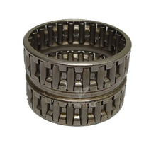 Carica l'immagine nel visualizzatore di Gallery, Needle roller bearing with circular inner and outer rings, metal needle rollers
