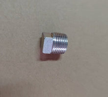 تحميل الصورة في عارض المعرض، Threaded cover plug with hex head, for oil filler opening