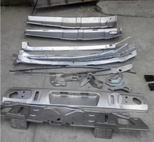 Carregar imagem no visualizador da galeria, Metal vehicle body panel set, gray stamped steel pieces for 4x4