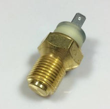 Charger l'image dans la galerie, Water temperature sensor with brass threaded body and metal spade terminal