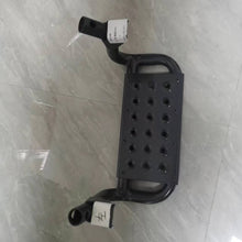 Afbeelding in Gallery-weergave laden, Front door upper pedal 97252348 97252346 for daily 4x4 NJ 2045 – product image 2 | SUONAMA