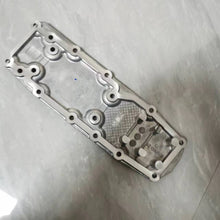 Carregar imagem no visualizador da galeria, Metallic silver gearbox gear shift cover plate with bolt holes and internal cutout