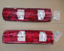 Carica l'immagine nel visualizzatore di Gallery, Red tail lamp with two clear rectangular lenses and amber bulb, in plastic wrap by SUONAMA