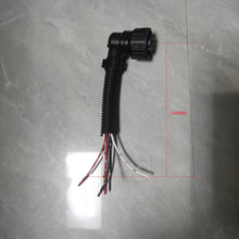 Charger l'image dans la galerie, Black 6-wire tail light plug with 14cm cable, angled connector housing.