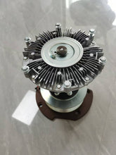 Carica l'immagine nel visualizzatore di Gallery, Electronic fan clutch with metal fan blades and brown mounting base