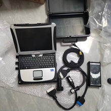 Załaduj obraz do przeglądarki galerii, Truck diagnostic scanner laptop with keyboard, cables, and handheld device