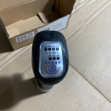 Carica l'immagine nel visualizzatore di Gallery, 12-speed gear shift knob, black textured top with gear layout and R/N letters