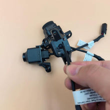 Kép betöltése a galériamegjelenítőbe: Rear camera rear reversing image probe C00545482 for DLV MAXUS T60 T70 T90