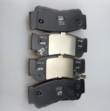 Laden Sie das Bild in den Galerie-Viewer. brake pad C00076022 C00076027 C00089218 C00089219 for DLV MAXUS T60