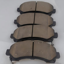 Laden Sie das Bild in den Galerie-Viewer. brake pad C00076022 C00076027 C00089218 C00089219 for DLV MAXUS T60