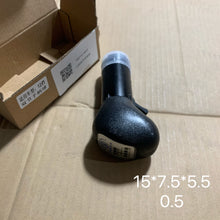 Carica l'immagine nel visualizzatore di Gallery, 12-speed gear shift knob, black textured knob with numbered shift plate and blue cap