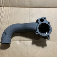 Załaduj obraz do przeglądarki galerii, Dark gray thermostat housing with circular inlet opening and four bolt holes