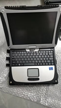 Załaduj obraz do przeglądarki galerii, Open diagnostic laptop with black keyboard and large display screen