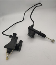 Load image into Gallery viewer, Clutch slave and master cylinder assembly with black housings and long hoses