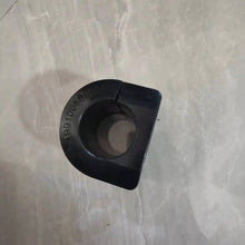 Charger l'image dans la galerie, Square black stabilizer bar bushing with round center hole