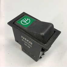 Görseli Galeri görüntüleyiciye yükleyin, Switch OEM 97280192 97280193 97280194 972801997 Iveco Daily 4x4 / 4x2 için – ürün resmi 5 SUONAMA