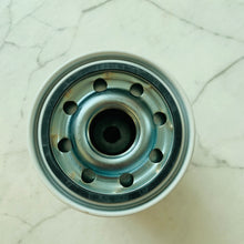 Załaduj obraz do przeglądarki galerii, Oil filter 5801649910 for truck hongyan cursor 9 – product image 2 | SUONAMA