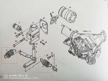 Carica l'immagine nel visualizzatore di Gallery, Exploded diagram of differential lock spring inside a differential lock assembly