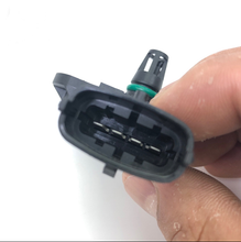 Cargar imagen en el visor de la Galería, air flow sensor 0281006076 for iveco daily sofima engine - suonama