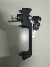 Cargar imagen en el visor de la Galería, door handles 97355097 for iveco 4X4 - suonama