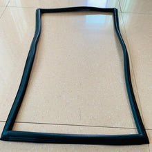 Cargar imagen en el visor de la Galería, front windshield sealing strip 60148785 60148786 for iveco daily 4x4 - suonama