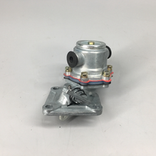 Charger l'image dans la galerie, Metal oil pressure pump on bracket base with multiple terminals and hose connector