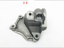 Laden Sie das Bild in den Galerie-Viewer. Aluminum thermostat housing with mounting bracket and ports, metal gray finish
