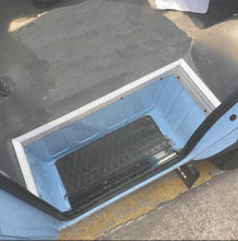 Cargar imagen en el visor de la Galería, Front door upper pedal mounting bracket, blue and silver metal