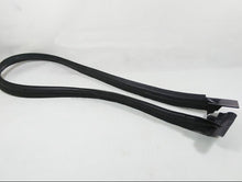 Załaduj obraz do przeglądarki galerii, Rear door sealing strip, black rubber strip with mounting tabs and end clips