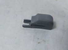 Carregar imagem no visualizador da galeria, Front door clips plastic knob safe 93926232 for daily4x4 4x2 – product image 2 | SUONAMA