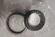 Cargar imagen en el visor de la Galería, Differential bearing with two mounted rings and black roller element