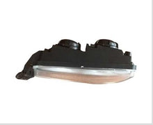 Charger l'image dans la galerie, Headlight 504020189 504238093 504030193 504238117 for truck stralis – product image 3 | SUONAMA
