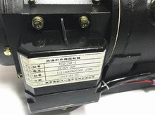 Charger l'image dans la galerie, Fuel heater body assembly close-up of data label and electrical terminal connections