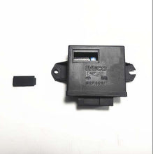 Załaduj obraz do przeglądarki galerii, Speed ratio adjuster control module, black plastic with IVECO logo and top window