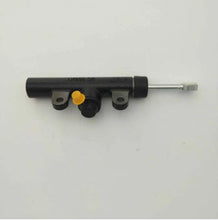 Carica l'immagine nel visualizzatore di Gallery, Clutch master cylinder C00002560 slave cylinder C00002561 for maxus V80 – product image 2 | SUONAMA