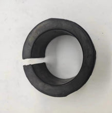 Charger l'image dans la galerie, Black circular rubber bushing for steering gear