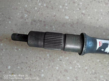 Cargar imagen en el visor de la Galería, Torsion bar end with splined sleeve and partial side marking on blue tube.