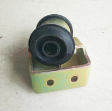 Carica l'immagine nel visualizzatore di Gallery, Steering shaft support with rubber dust boot and greenish metal mounting strap